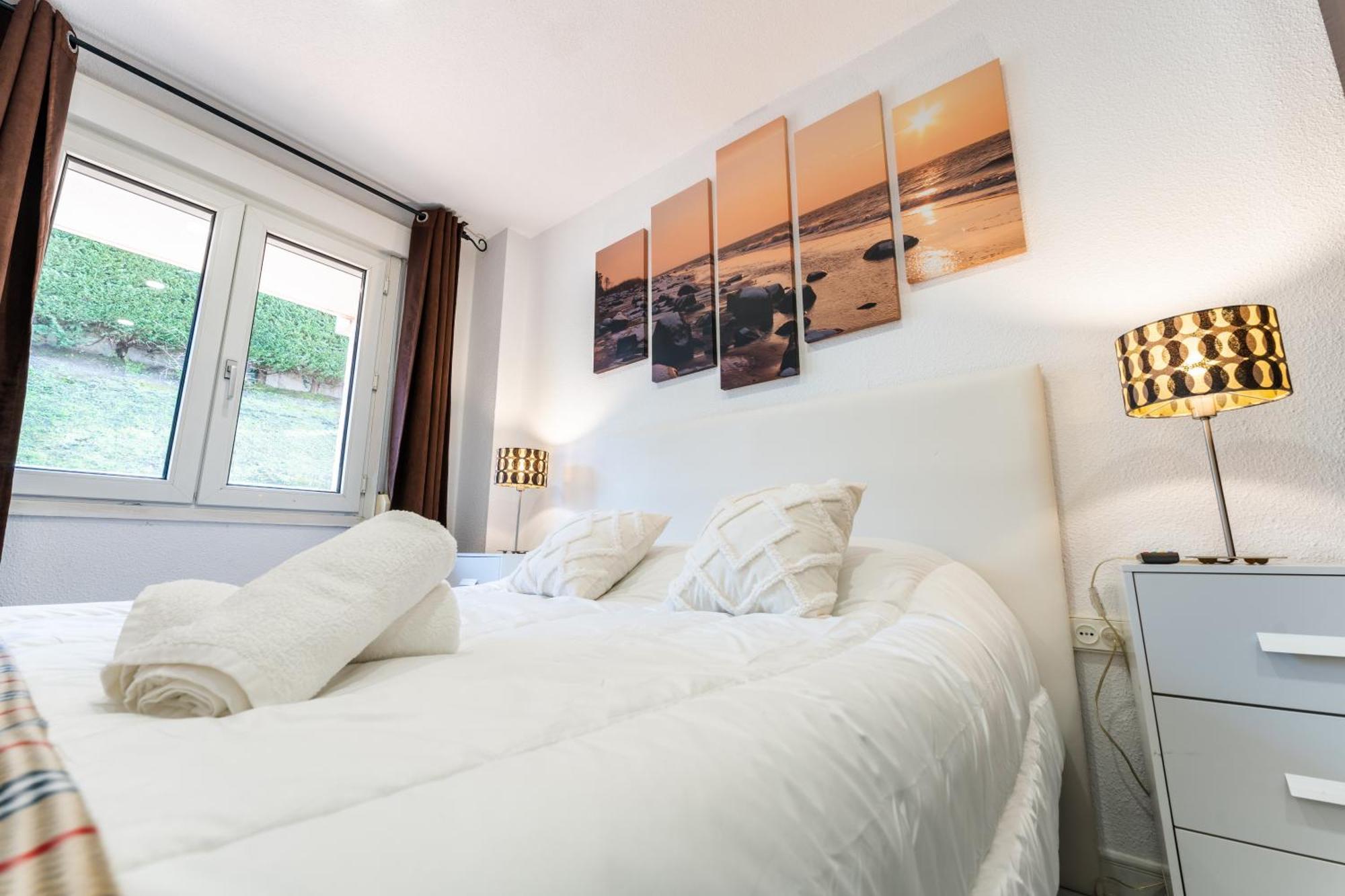 ¡Nuevo y Coqueto! Apartamento de 3 habitaciones Mogro Exterior foto